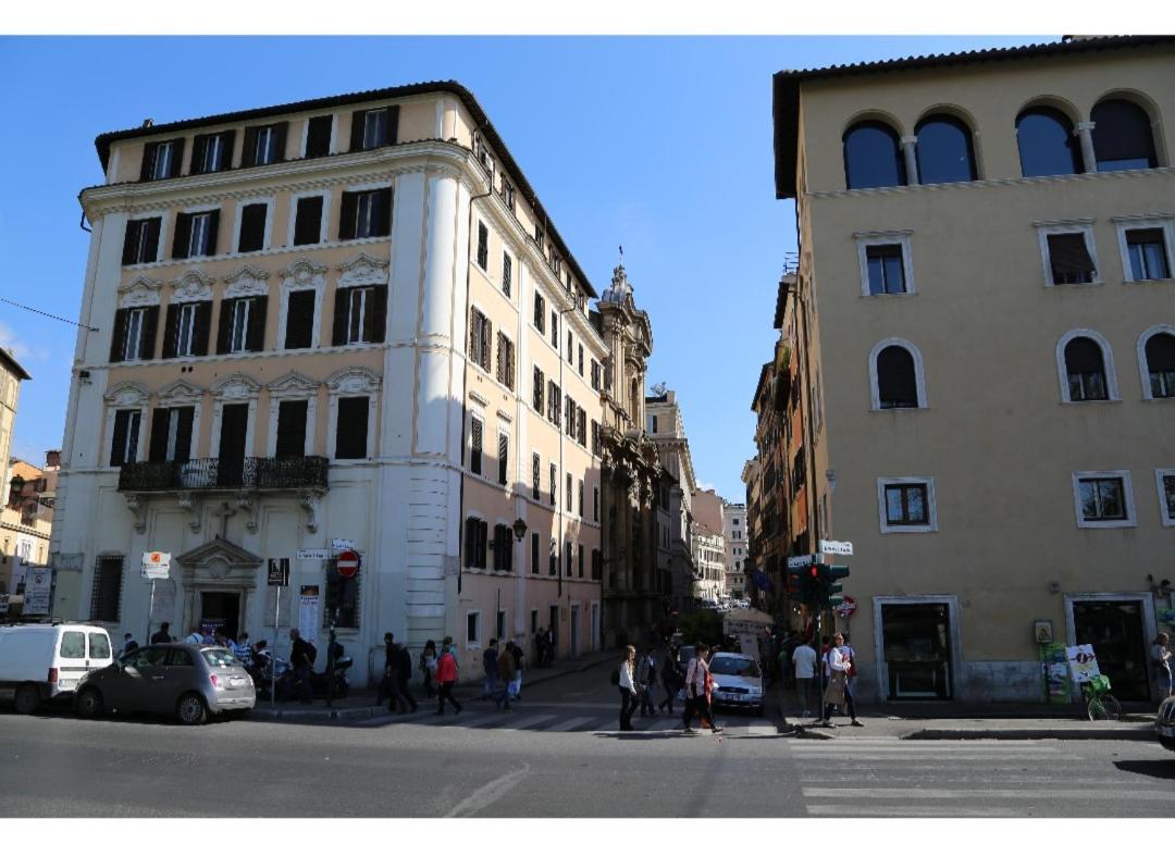 Hotel Infinity Castle Roma Exterior foto